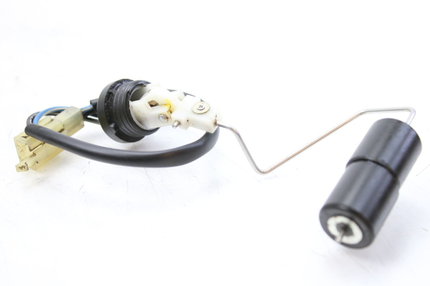 photo de INDICATORE LIVELLO CARBURANTE SUZUKI CP 80 (1985 - 1996) - Vista principale