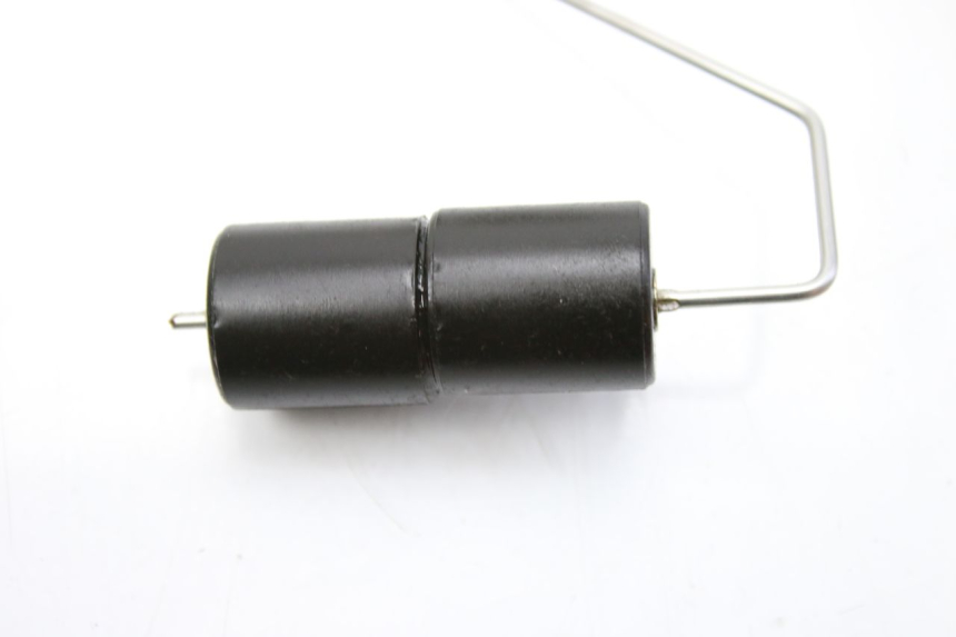 photo de INDICATORE LIVELLO CARBURANTE SUZUKI CP 80 (1985 - 1996) - Zoom sullo stato d'uso