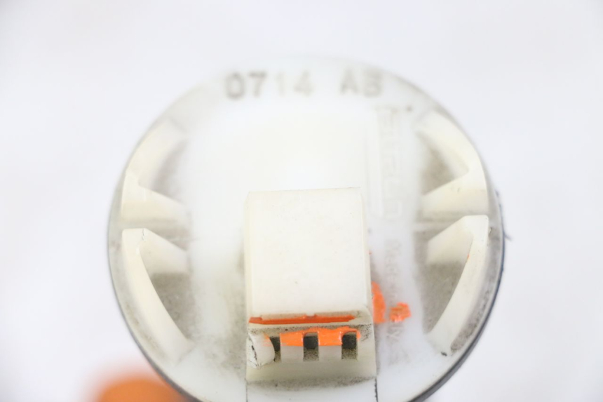 photo de Livello serbatoio carburante PEUGEOT ELYSTAR 125 (2002 - 2007) - Primo piano tecnico