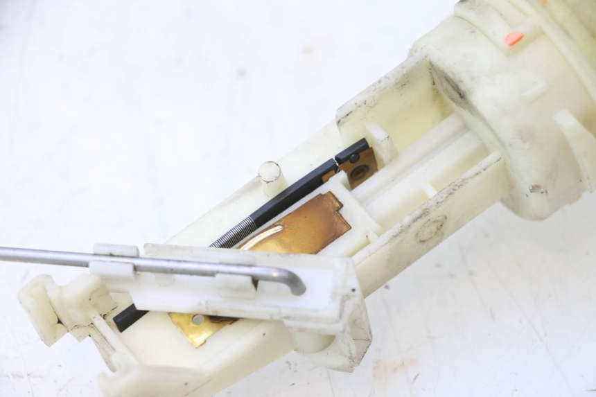 photo de INDICATORE LIVELLO CARBURANTE PEUGEOT ELYSTAR 50 (2002 - 2014) - Vista d'insieme del prodotto