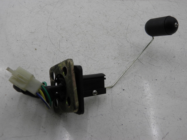 photo de SERBATOIO GALLEGGIANTE EUROCKA RETRO 50 (2007 - 2014) - Zoom sullo stato d'uso