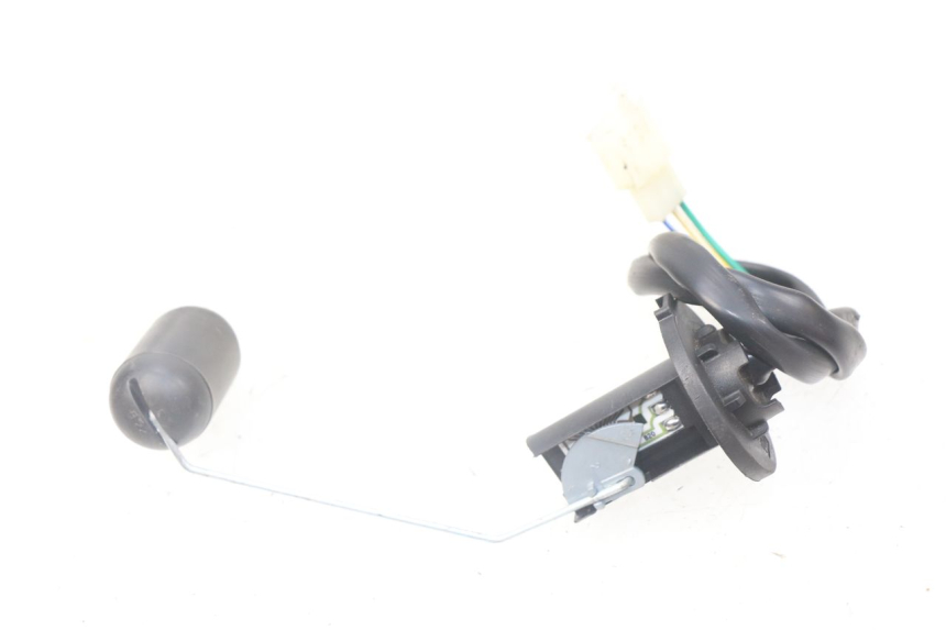 photo de INDICATORE LIVELLO CARBURANTE JM MOTORS EVOLIS 4T 50 (2018 - 2022) - Zoom sullo stato d'uso