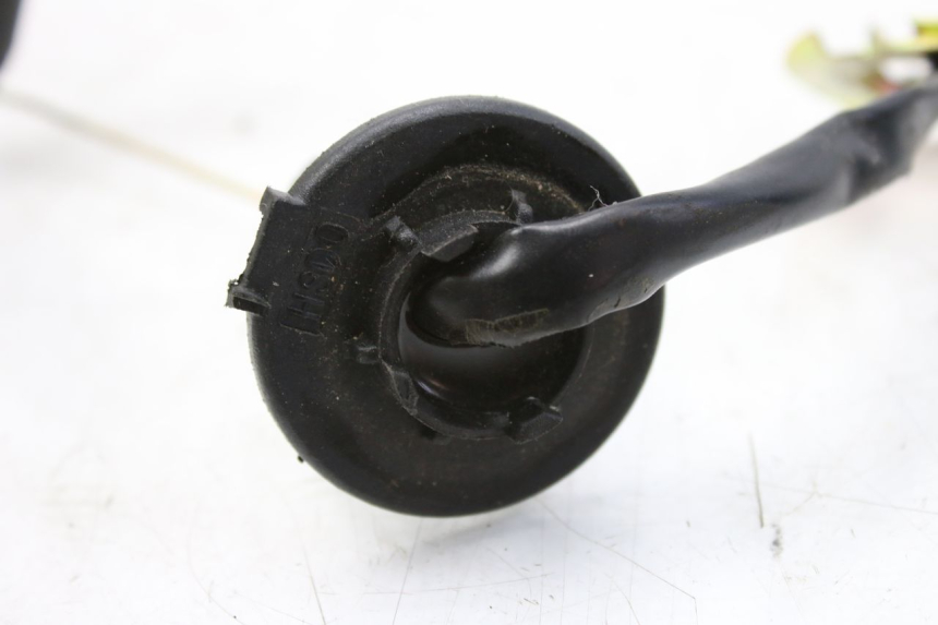 photo de INDICATORE LIVELLO CARBURANTE JM MOTORS EVOLIS 4T 50 (2018 - 2022) - Altra angolazione