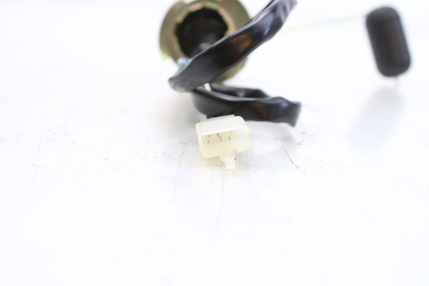 photo de INDICATORE LIVELLO CARBURANTE JM MOTORS EVOLIS 4T 50 (2018 - 2022) - Primo piano tecnico