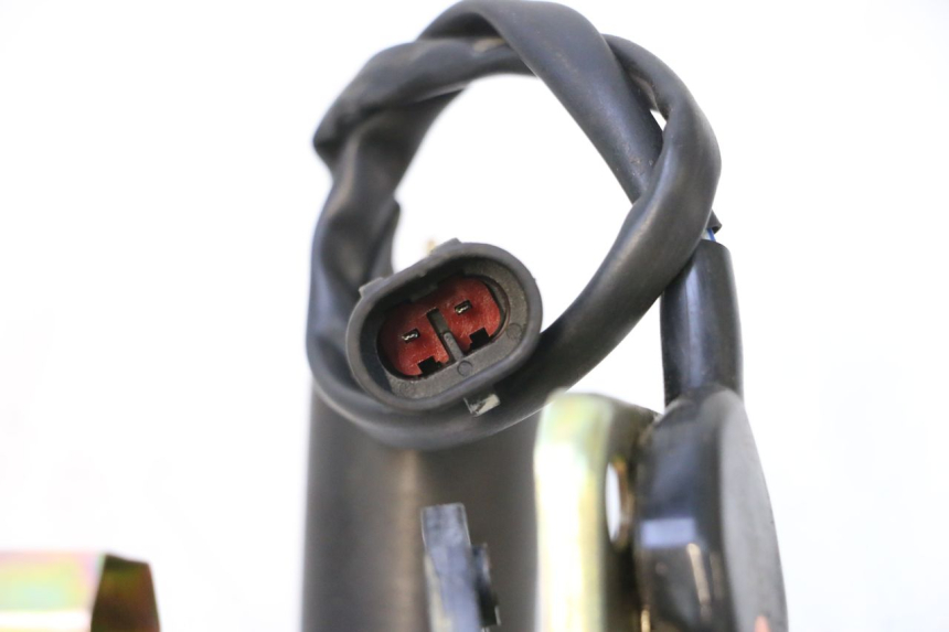 photo de INDICATORE LIVELLO SERBATOIO BENZINA KEEWAY F-ACT FACT EVO 50 (2020 - 2026) - Zoom sullo stato d'uso