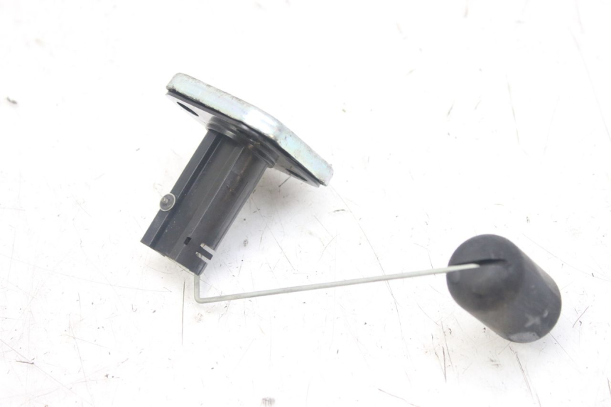 photo de INDICATORE LIVELLO CARBURANTE PIAGGIO FLY 4T 50 (2013 - 2017) - Vista principale