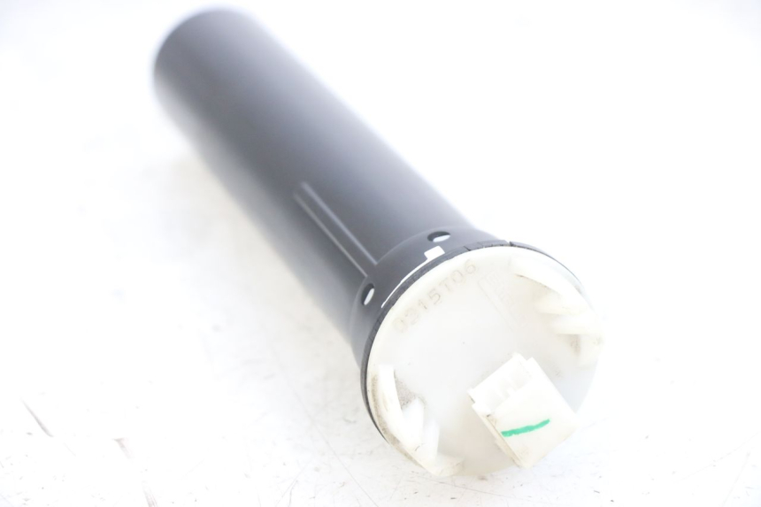 photo de INDICATORE LIVELLO CARBURANTE PIAGGIO FLY 125 (2005 - 2012) - Dettaglio del componente