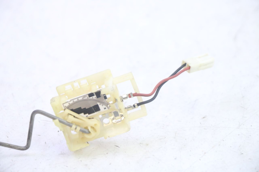 photo de SERBATOIO GALLEGGIANTE YAMAHA FZ6 N FAZER 600 (2004 - 2006) - Dettaglio del componente