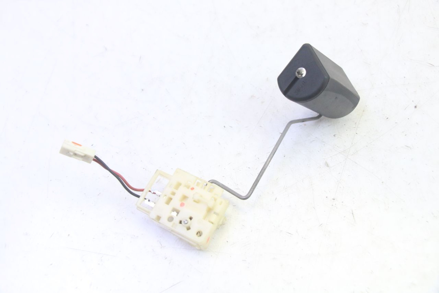 photo de SERBATOIO GALLEGGIANTE YAMAHA FZ6 N FAZER 600 (2004 - 2006) - Altra angolazione