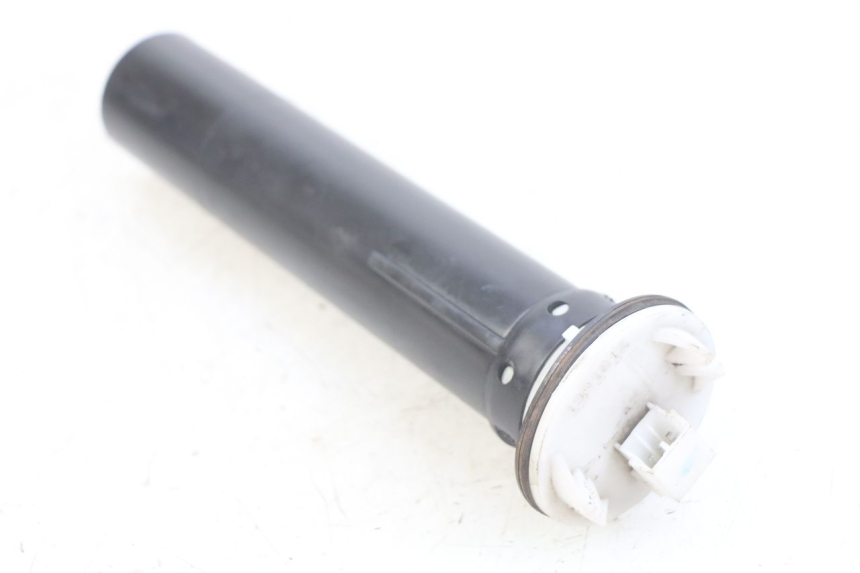 photo de INDICATORE LIVELLO CARBURANTE GILERA GP 800 (2007 - 2013) - Vista principale