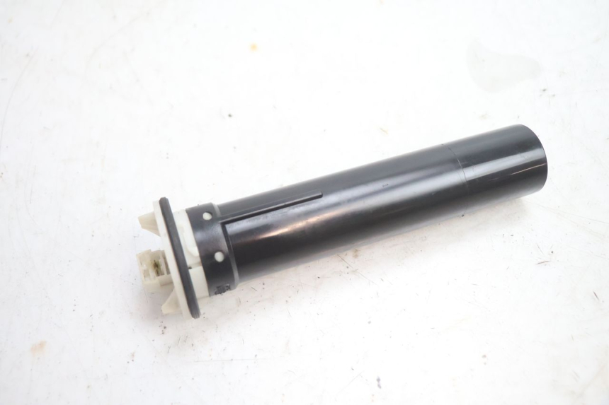 photo de INDICATORE LIVELLO CARBURANTE GILERA GP 800 (2007 - 2013) - Vista principale