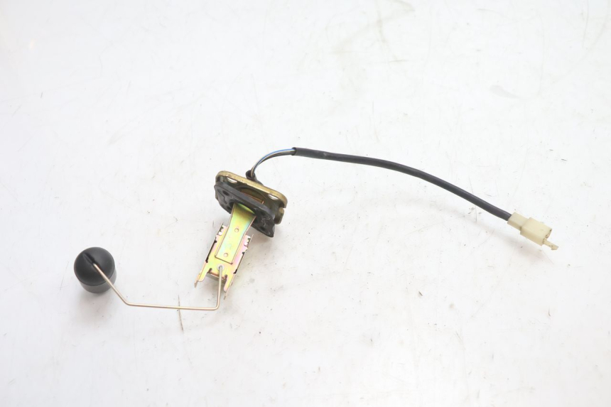 photo de INDICATORE LIVELLO CARBURANTE TNT MOTOR GRIDO 2T 50 (2010 - 2019) - Zoom sullo stato d'uso