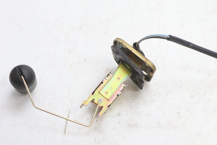 photo de INDICATORE LIVELLO CARBURANTE TNT MOTOR GRIDO 2T 50 (2010 - 2019) - Altra angolazione