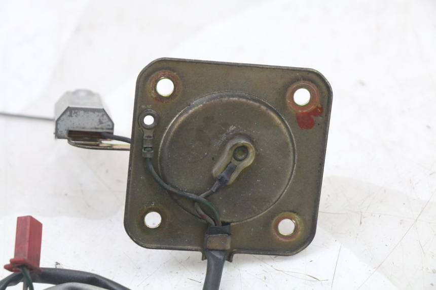 photo de SERBATOIO GALLEGGIANTE HONDA CBR F 1000 (1993 - 1996) - Dettagli dei punti di fissaggio