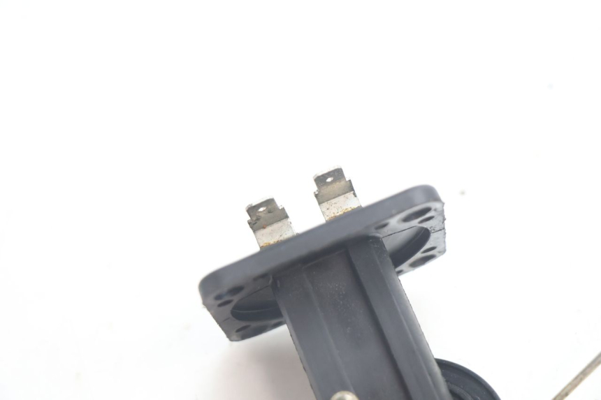 photo de INDICATORE LIVELLO CARBURANTE KEEWAY HURRICANE 50 (2006 - 2019) - Zoom sullo stato d'uso