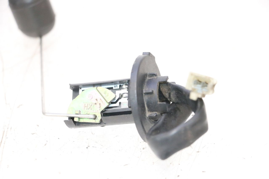 photo de INDICATORE LIVELLO CARBURANTE SYM JET 14 4T 50 (2018 - 2022) - Zoom sullo stato d'uso