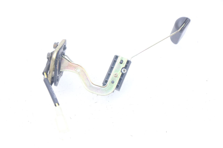 photo de INDICATORE LIVELLO CARBURANTE PEUGEOT KISBEE 2T 50 (2010 - 2017) - Vista principale