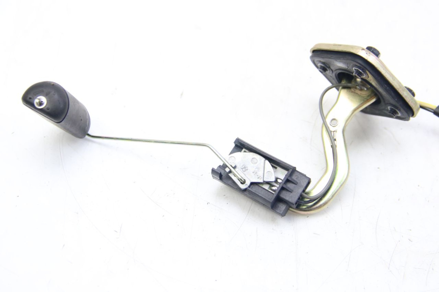 photo de INDICATORE LIVELLO CARBURANTE PEUGEOT KISBEE 2T 50 (2018 - 2022) - Dettaglio del componente