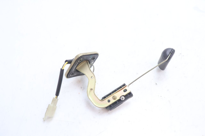 photo de INDICATORE LIVELLO CARBURANTE PEUGEOT KISBEE 2T 50 (2018 - 2022) - Zoom sullo stato d'uso