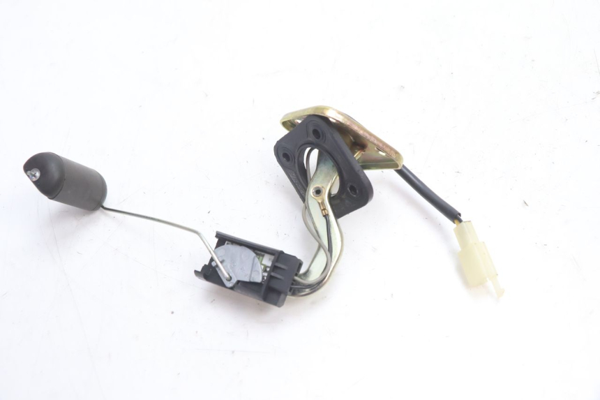 photo de INDICATORE LIVELLO CARBURANTE PEUGEOT KISBEE 2T 50 (2010 - 2017) - Vista principale