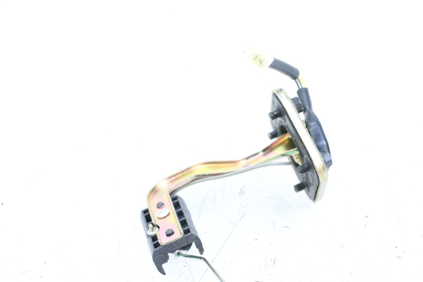 photo de INDICATORE LIVELLO CARBURANTE PEUGEOT KISBEE 4T 50 (2018 - 2022) - Dettaglio del componente