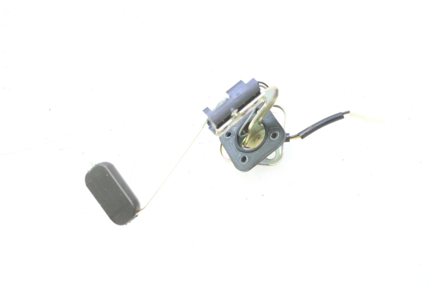 photo de SERBATOIO GALLEGGIANTE PEUGEOT KISBEE 4T 50 (2023 - 2026) - Altra angolazione