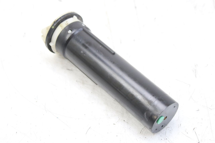 photo de INDICATORE LIVELLO CARBURANTE PIAGGIO LIBERTY 4T 50 (2004 - 2008) - Altra angolazione