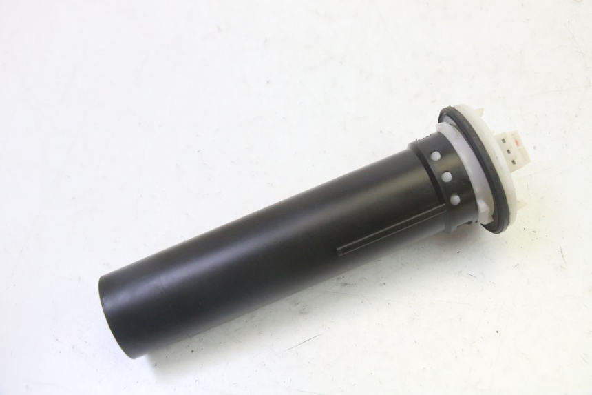 photo de SERBATOIO GALLEGGIANTE PIAGGIO LXV 4T 50 (2009 - 2013) - Primo piano tecnico