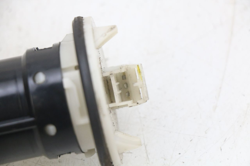 photo de INDICATORE LIVELLO CARBURANTE PIAGGIO MP3 LT 400 (2007 - 2012) - Vista d'insieme del prodotto