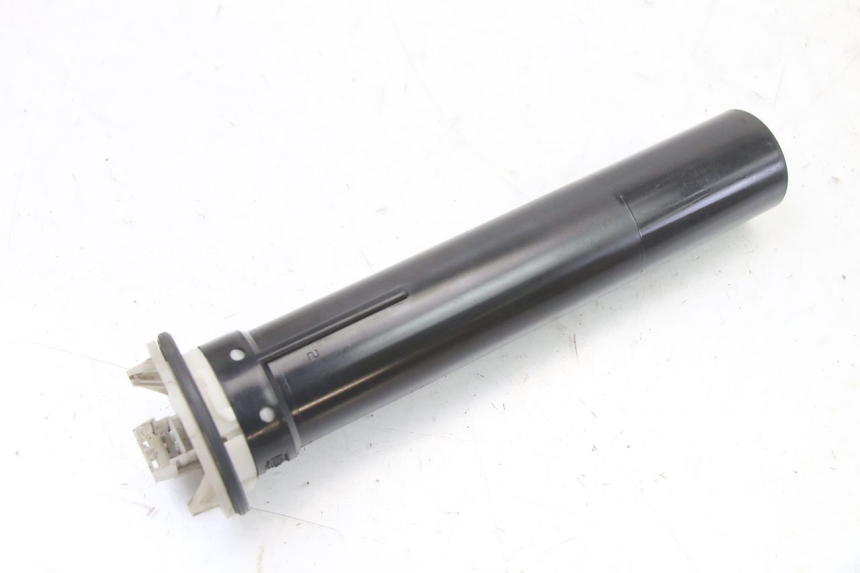 photo de INDICATORE LIVELLO CARBURANTE PIAGGIO MP3 LT 400 (2007 - 2012) - Vista principale