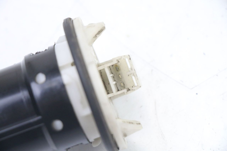 photo de INDICATORE LIVELLO CARBURANTE PIAGGIO MP3 LT 400 (2007 - 2012) - Zoom sullo stato d'uso