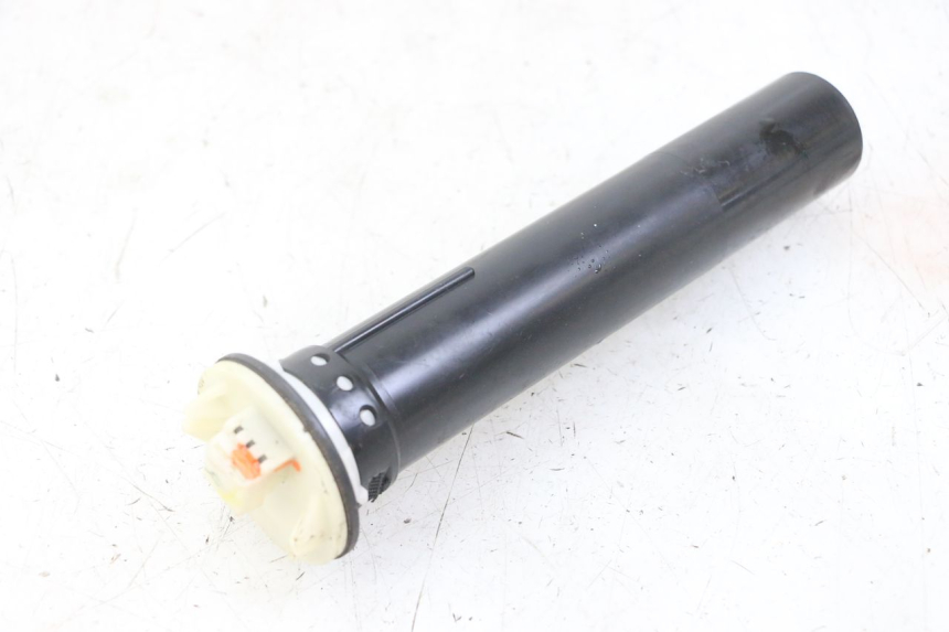 photo de INDICATORE LIVELLO CARBURANTE PIAGGIO MP3 LT 400 (2007 - 2012) - Vista principale