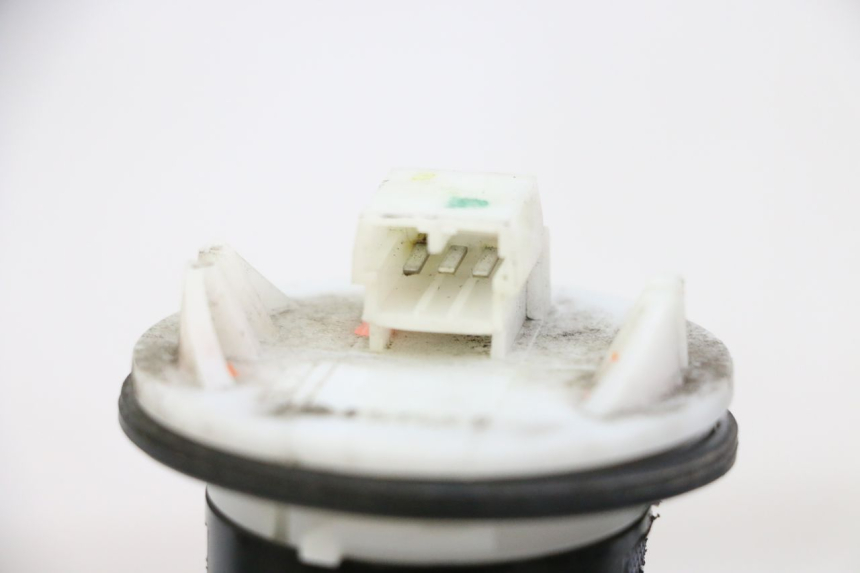 photo de INDICATORE LIVELLO CARBURANTE PIAGGIO MP3 500 (2014 - 2017) - Dettaglio del componente