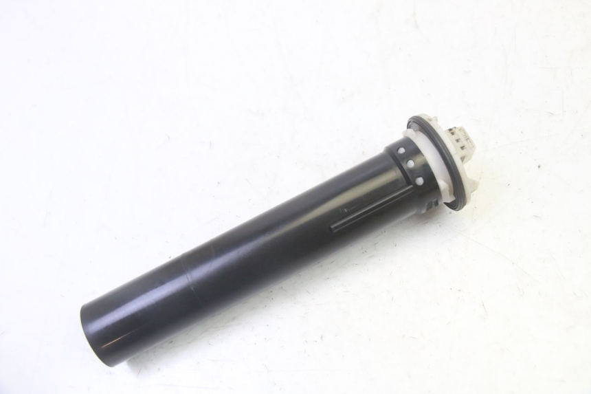 photo de Livello serbatoio carburante PIAGGIO MP3 500 (2011 - 2015) - Altra angolazione