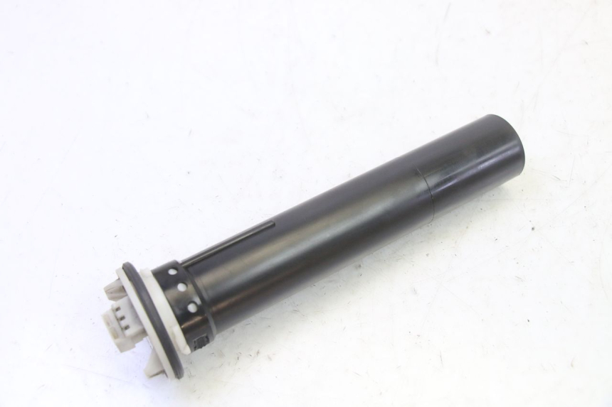 photo de SERBATOIO GALLEGGIANTE PIAGGIO MP3 125 (2006 - 2014) - Altra angolazione