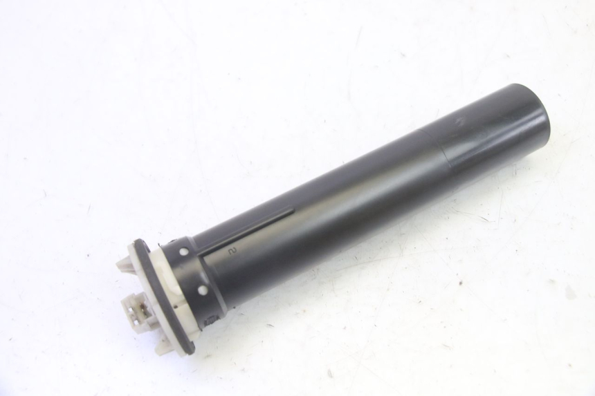 photo de SERBATOIO GALLEGGIANTE PIAGGIO MP3 125 (2006 - 2014) - Altra angolazione