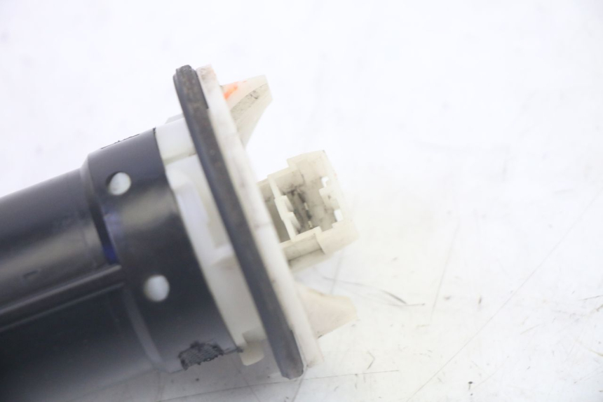 photo de INDICATORE LIVELLO CARBURANTE PIAGGIO MP3 RL 250 (2006 - 2010) - Dettaglio del componente