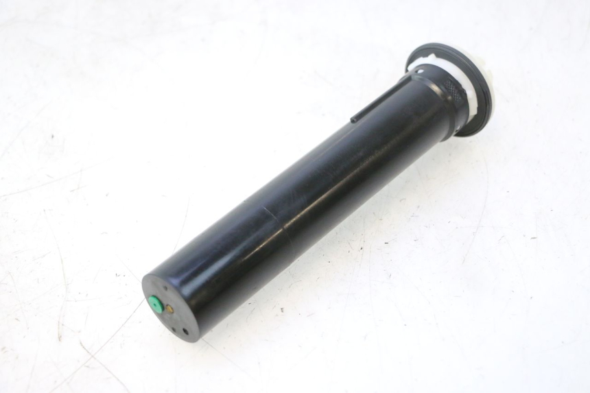 photo de Livello serbatoio carburante PIAGGIO MP3 500 (2011 - 2015) - Altra angolazione