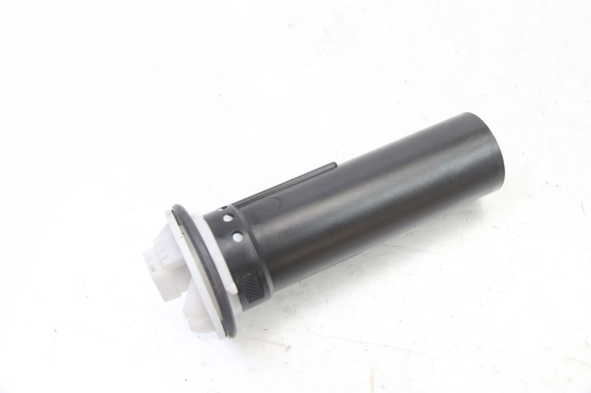 photo de SERBATOIO GALLEGGIANTE PIAGGIO NRG POWER PUREJET 50 (2018 - 2021) - Zoom sullo stato d'uso