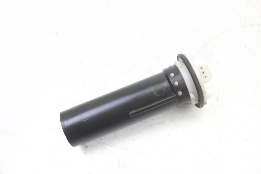 photo de SERBATOIO GALLEGGIANTE PIAGGIO NRG POWER PUREJET 50 (2018 - 2021) - Zoom sullo stato d'uso