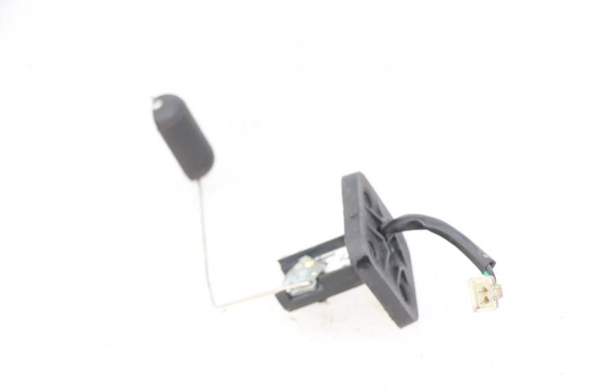 photo de INDICATORE LIVELLO CARBURANTE PEUGEOT CITYSTAR 50 (2013 - 2017) - Zoom sullo stato d'uso