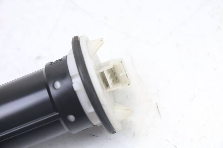 photo de SERBATOIO GALLEGGIANTE PIAGGIO VESPA LX IE 125 (2010 - 2012) - Zoom sullo stato d'uso