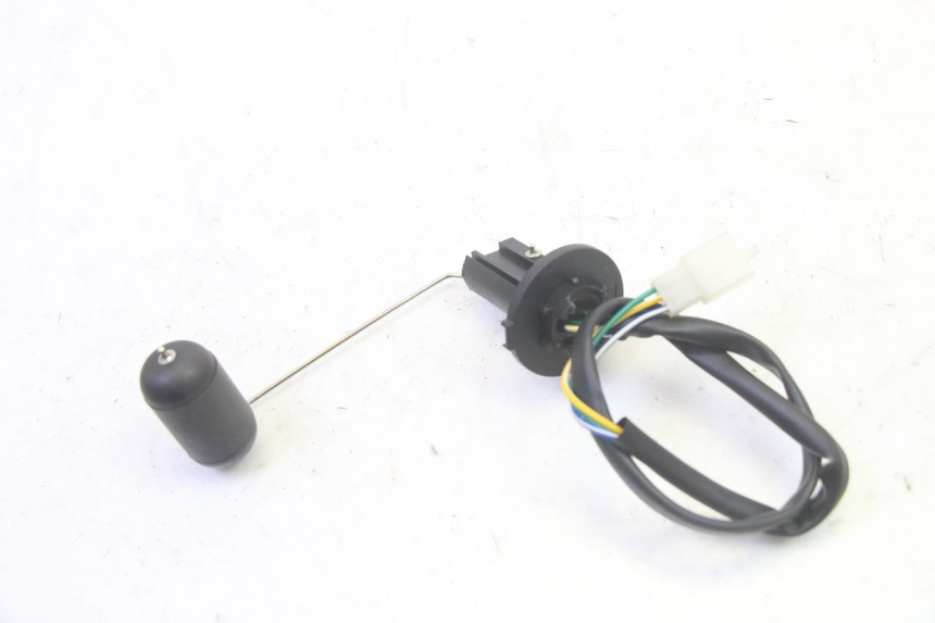 photo de INDICATORE LIVELLO CARBURANTE TNT MOTOR ROMA 10' 4T 50 (2019 - 2022) - Zoom sullo stato d'uso