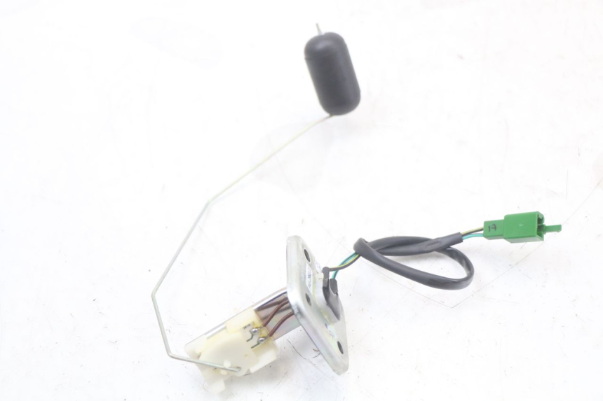 photo de SERBATOIO GALLEGGIANTE ROYAL ENFIELD CONTINENTAL GT 650 (2019 - 2024) - Vista principale