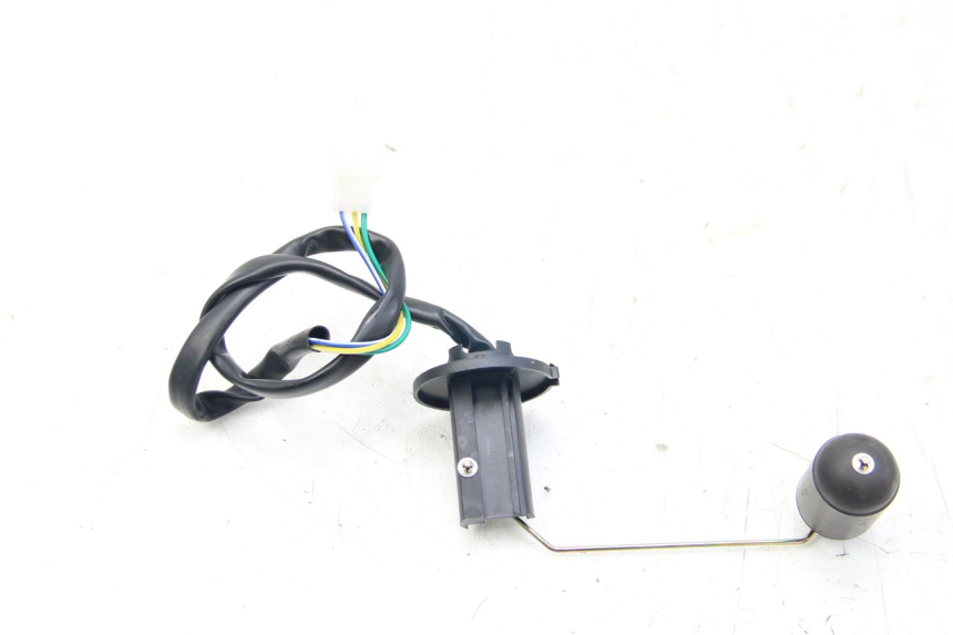 photo de INDICATORE LIVELLO CARBURANTE JM MOTORS SANTANA 50 (2014 - 2023) - Zoom sullo stato d'uso