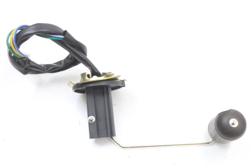 photo de INDICATORE LIVELLO CARBURANTE JM MOTORS SANTANA 50 (2014 - 2023) - Zoom sullo stato d'uso