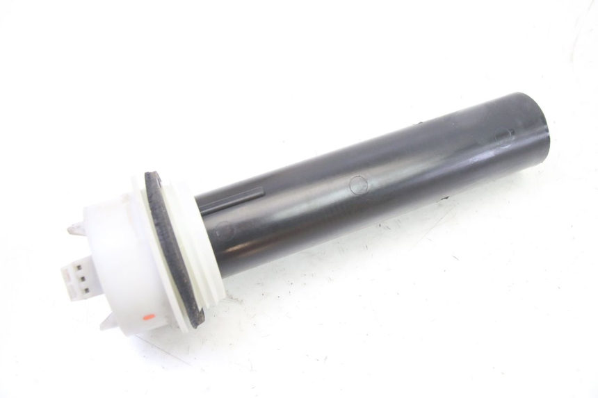 photo de SERBATOIO GALLEGGIANTE PEUGEOT SATELIS 250 (2006 - 2012) - Zoom sullo stato d'uso