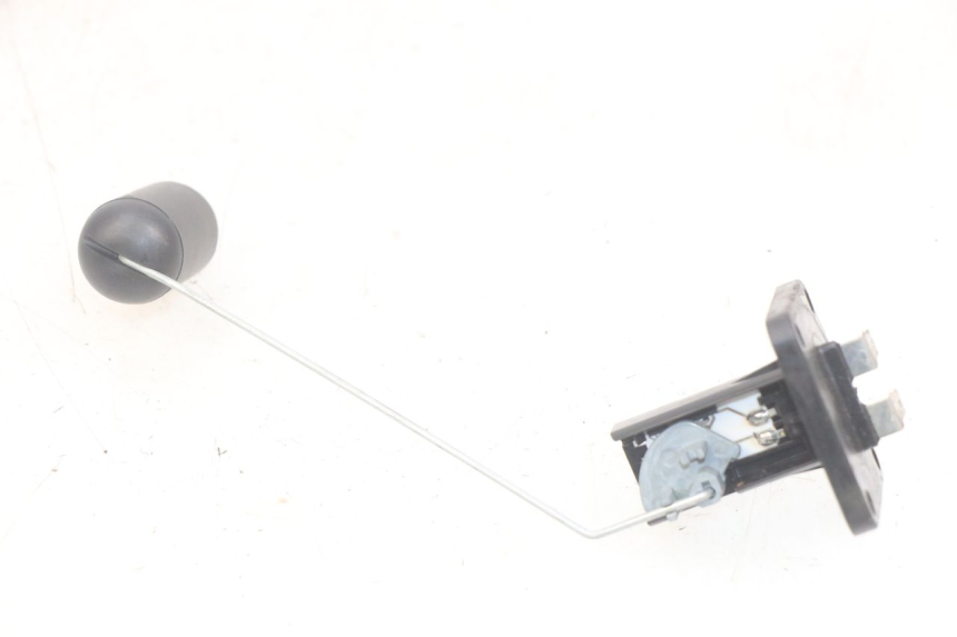 photo de INDICATORE LIVELLO CARBURANTE APRILIA SCARABEO LIGHT 125 (2007 - 2011) - Zoom sullo stato d'uso