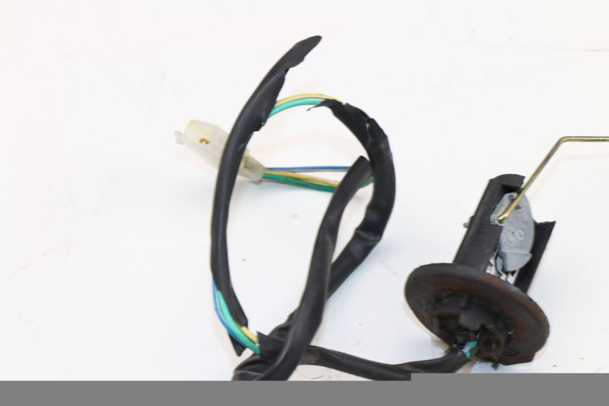 photo de Livello serbatoio carburante WACOX SHENKE 50 (2008 - 2014) - Altra angolazione