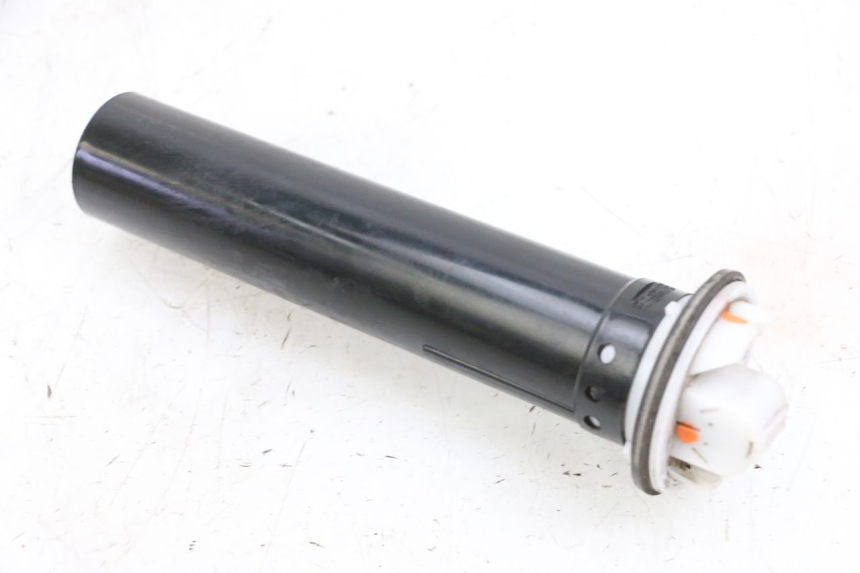 photo de SERBATOIO GALLEGGIANTE PEUGEOT SPEEDFIGHT 4 4T EFI 50 (2021 - 2025) - Vista principale